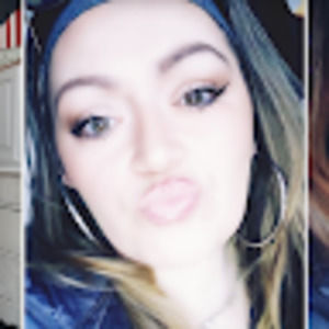 Meet your Posher, Karolina